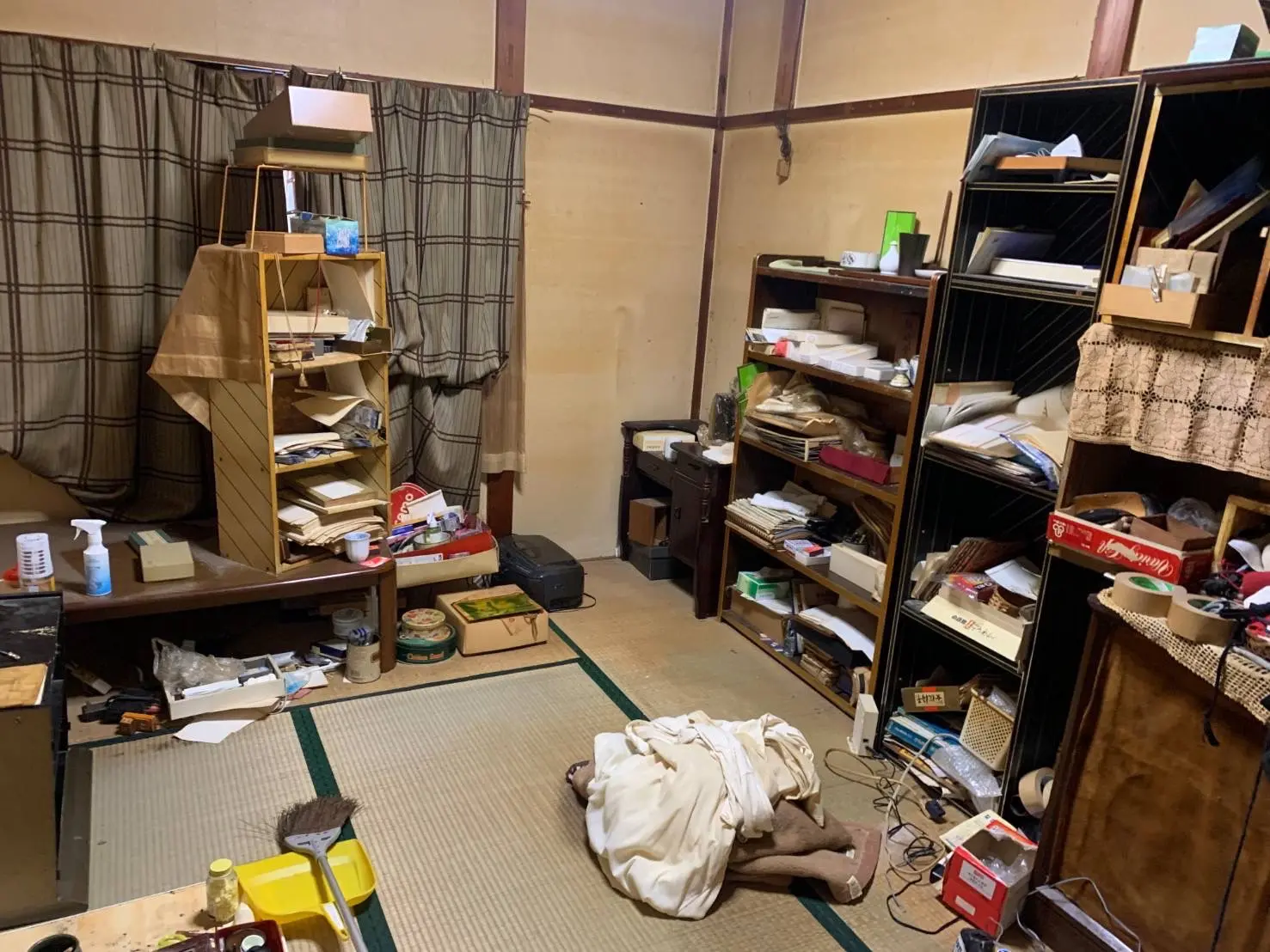 「一軒家の不用品を回収しました」作業写真